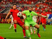 开云平台-紧张足球比赛中球队表现出色，势如破竹的简单介绍