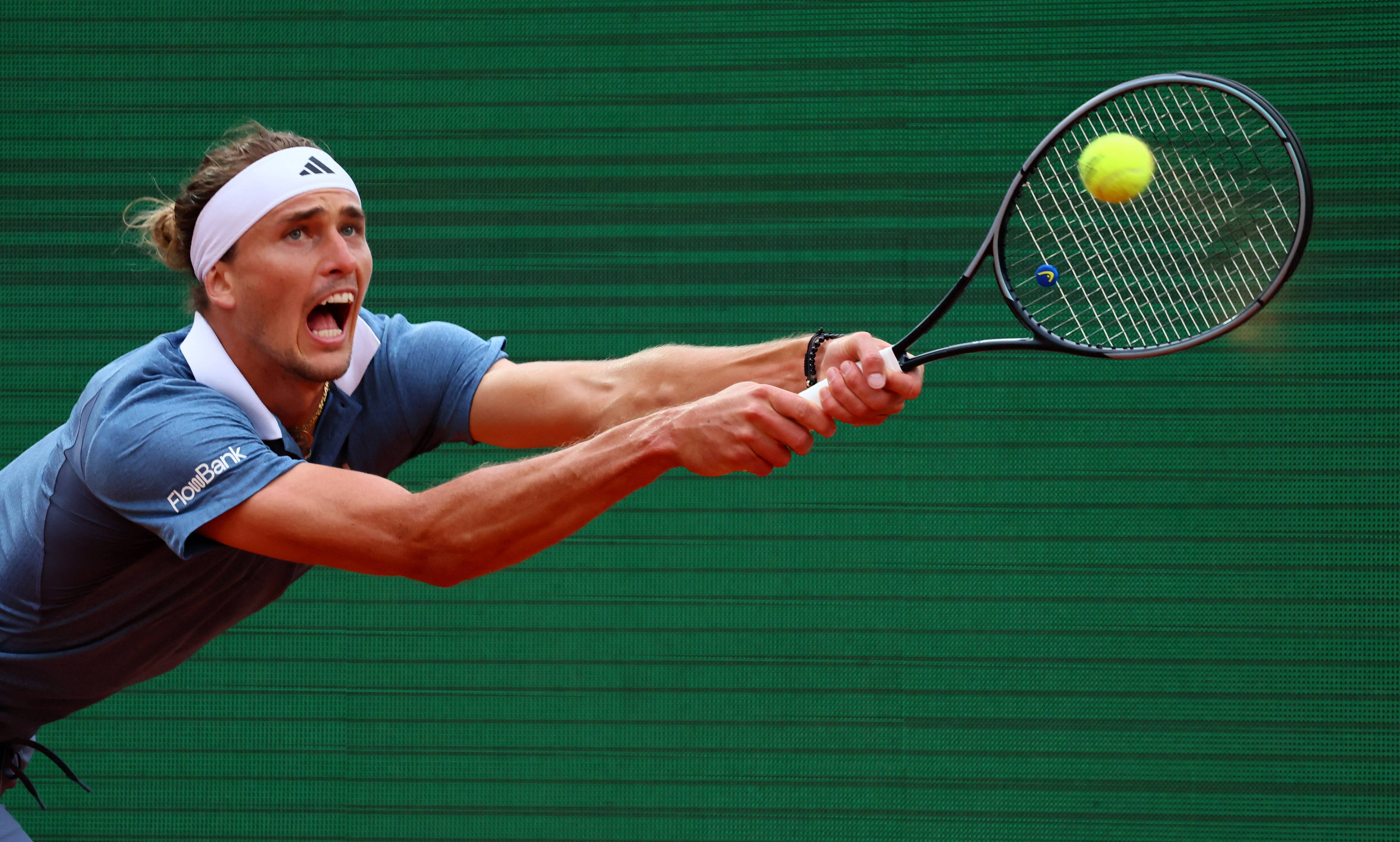 关于西班牙网球队完胜日本网球队,兹维列夫高光表现的信息 关于西班牙网球队完胜日本网球队,兹维列夫高光表现的信息