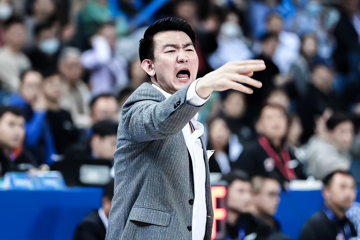 包含捷克联赛缺战主力，战绩不容小视需改进的词条