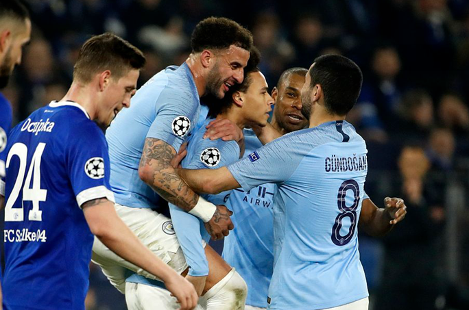 包含罗马逆转勒沃库森，萨内刷新纪录的词条