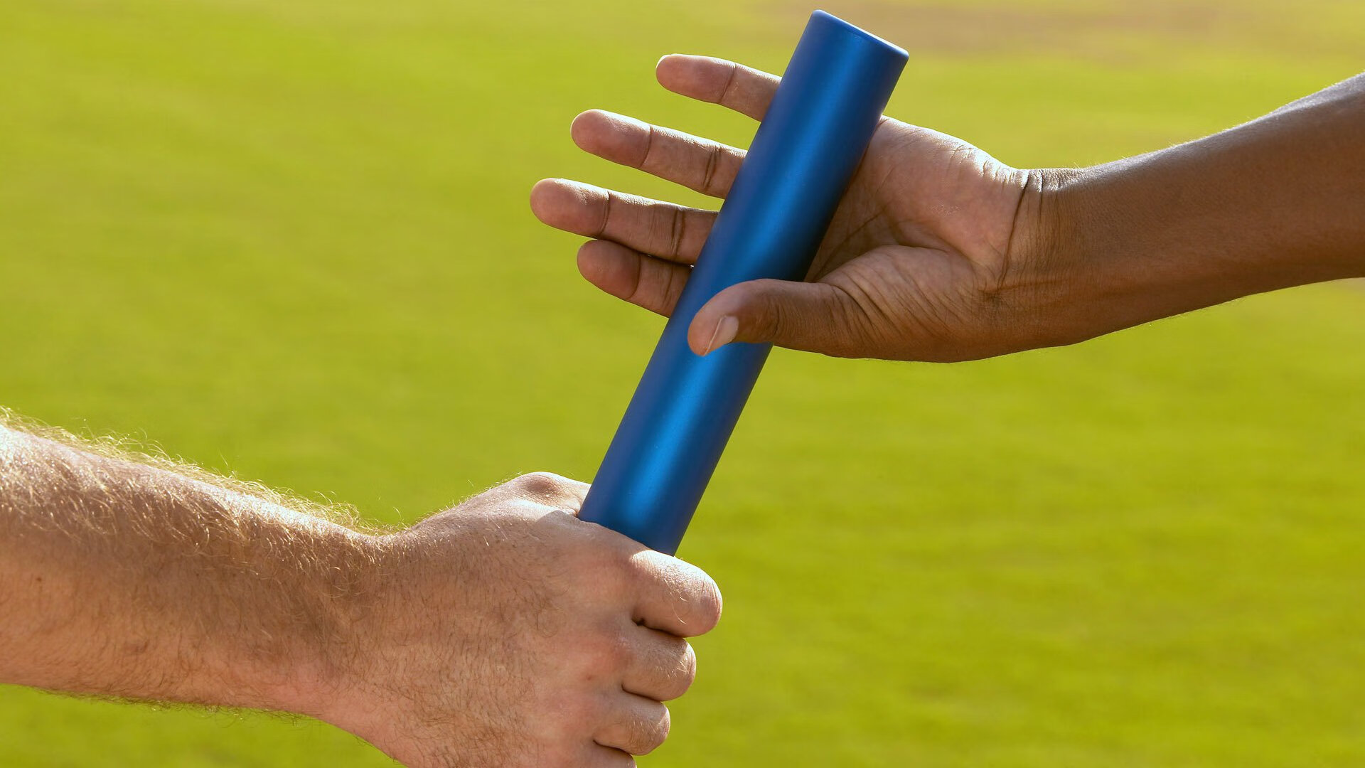 跨越赛场的统治力，从霍勒迪的欧冠接管到76人终结森林狼的启示