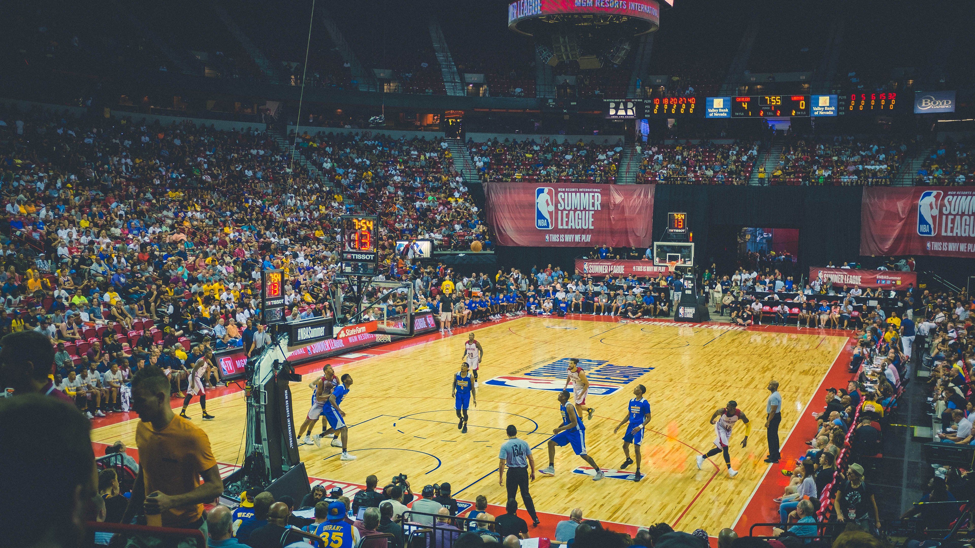 绝杀与纪录之夜，勒沃库森奇迹与苏亚雷斯不朽传奇